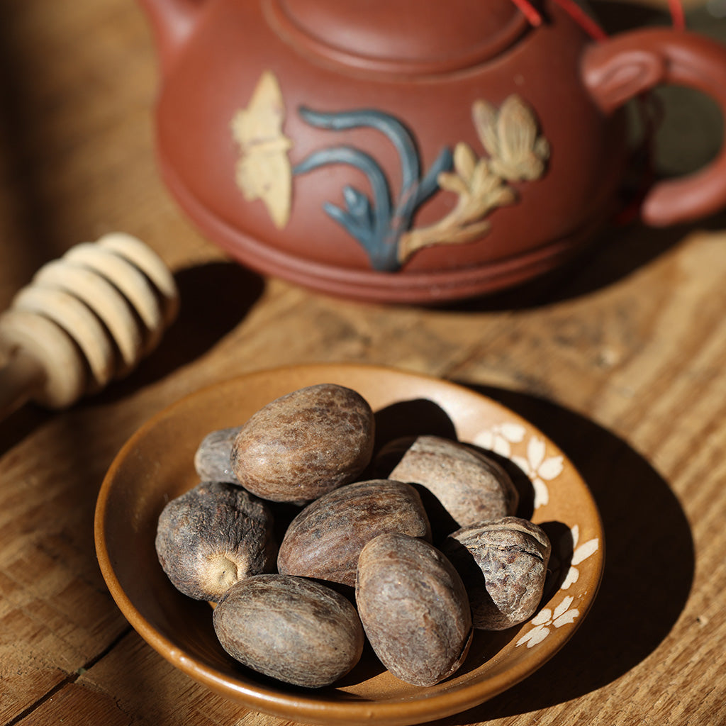 Nutmeg Whole
